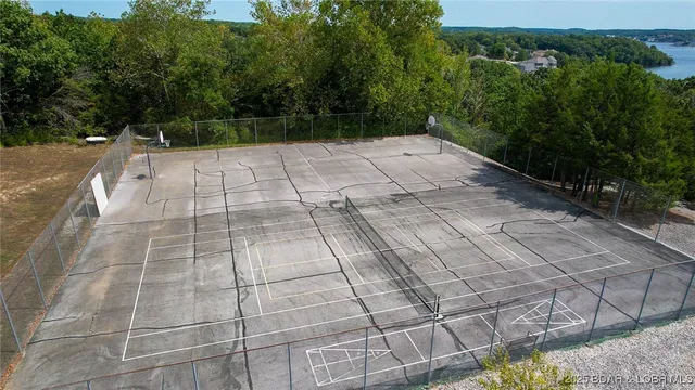 $250,000 | 149 Southwood Shores Place, Unit 1A, Lake Ozark, MO 65049