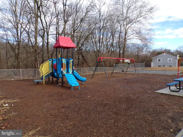 $339,000 | 901 Bentley Road, Lindenwold, NJ 08021