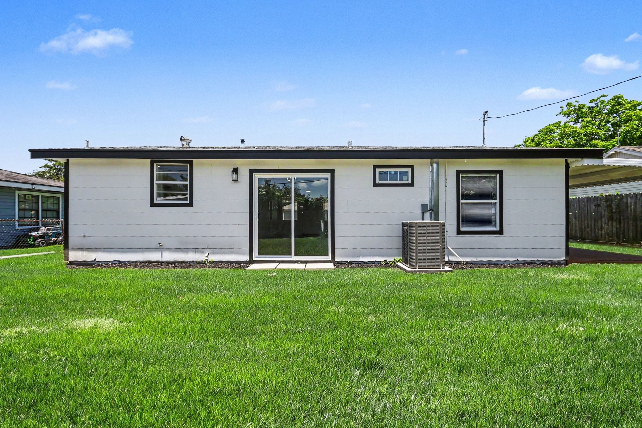 3009 Rust Avenue Texas City, TX 77590 - Photo 28 of 37