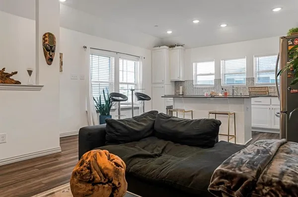 $2,450 | 5114 Springlake Parkway, Haltom City, TX 76117