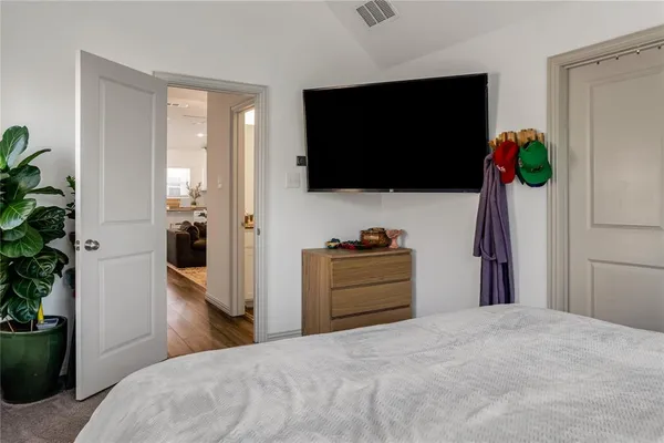 $2,450 | 5114 Springlake Parkway, Haltom City, TX 76117