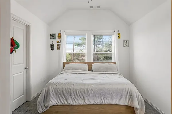 $2,450 | 5114 Springlake Parkway, Haltom City, TX 76117