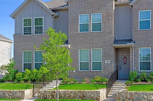 $2,450 | 5114 Springlake Parkway, Haltom City, TX 76117