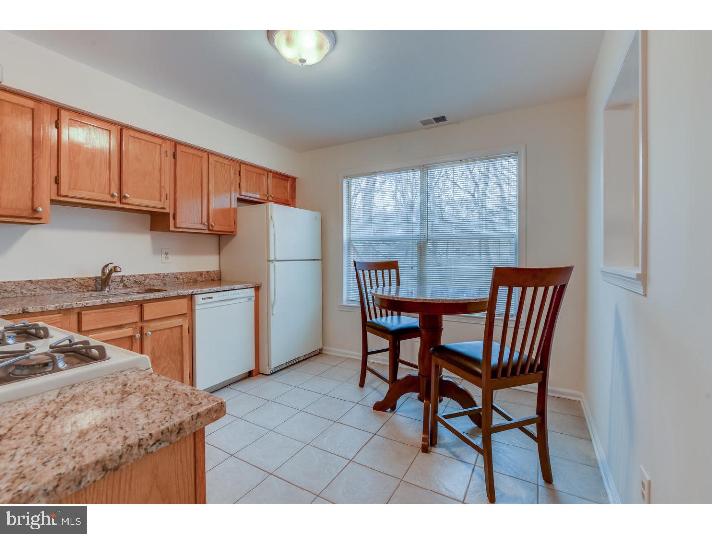 34 Spruce Road Hightstown, NJ 08520 - Photo 7 of 19 Kitchen