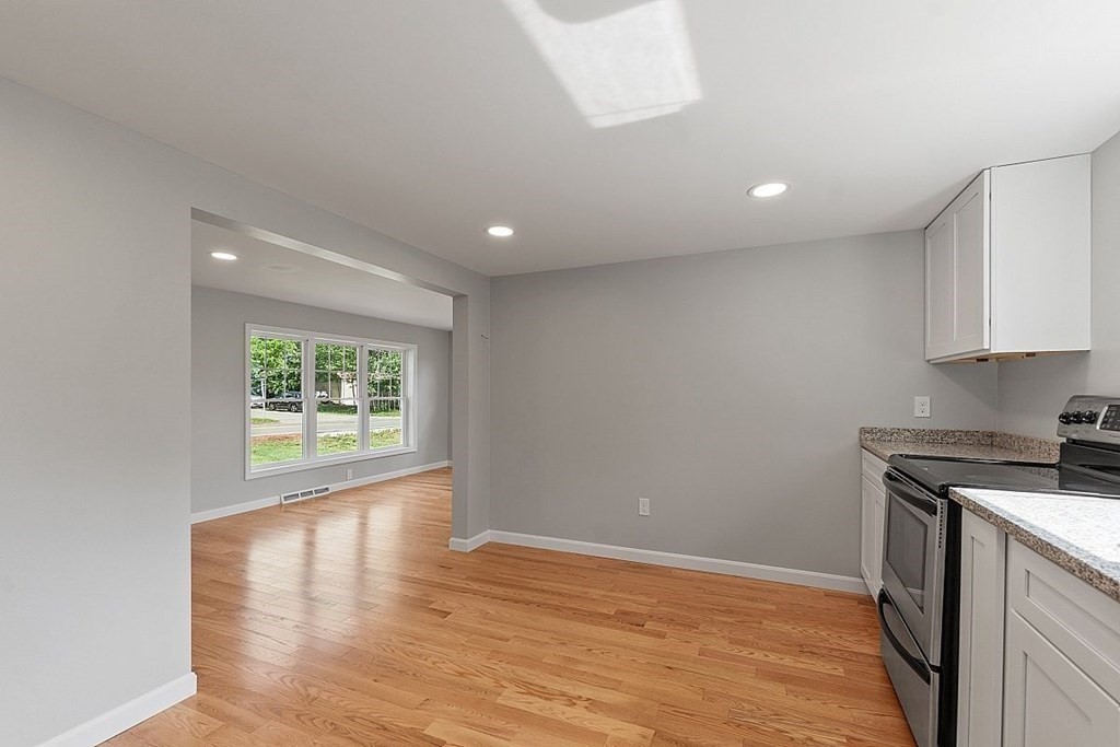 24 Groton School Road Ayer, MA 01432 - Photo 11 of 28