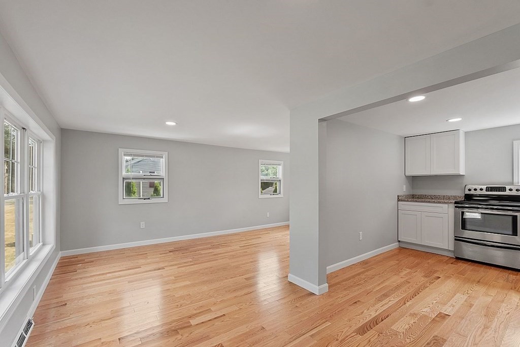 24 Groton School Road Ayer, MA 01432 - Photo 10 of 28