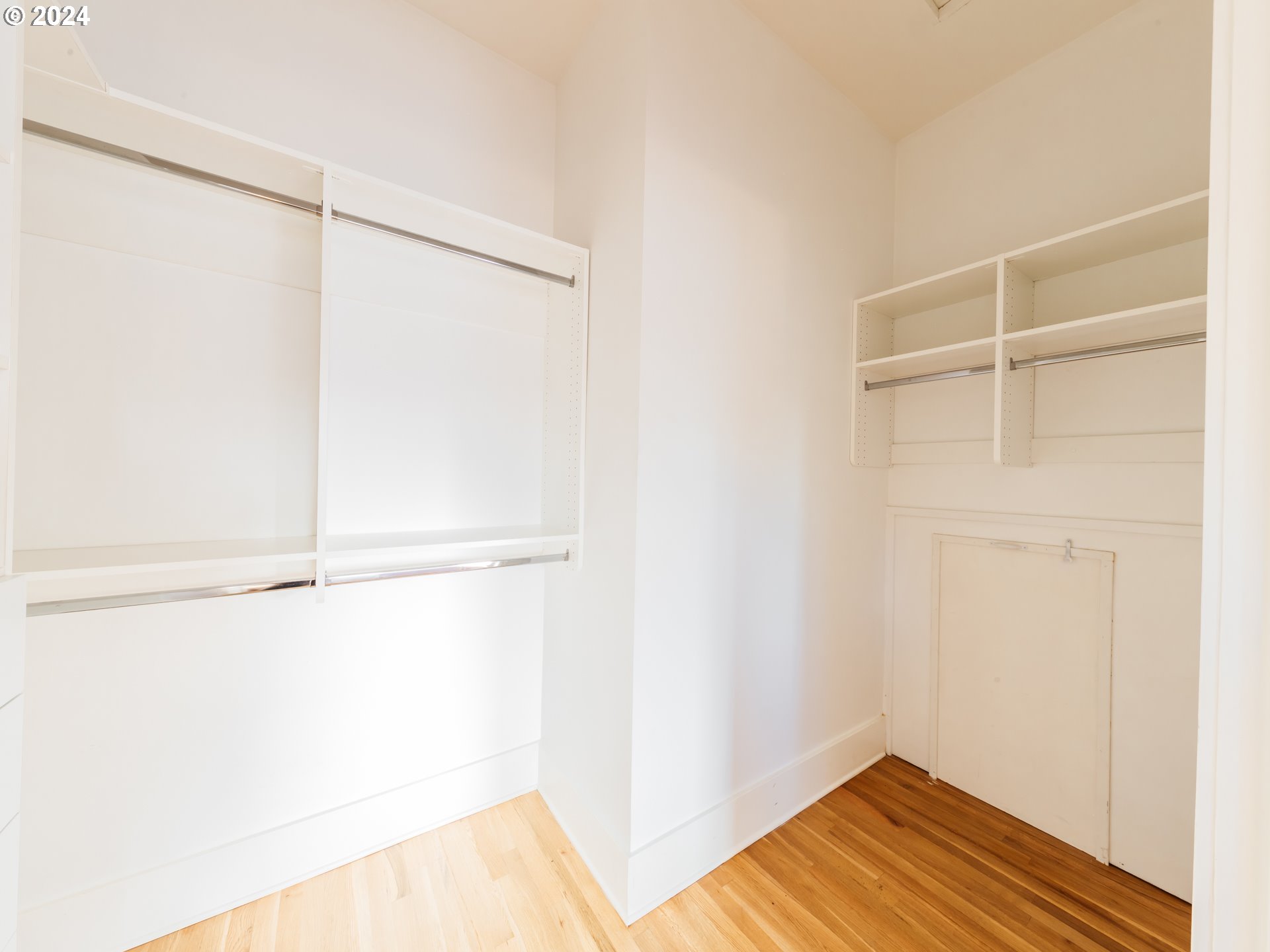 3117 Southeast Brooklyn Street Portland, OR 97202 - Photo 27 of 39 a view of a room with wooden floor