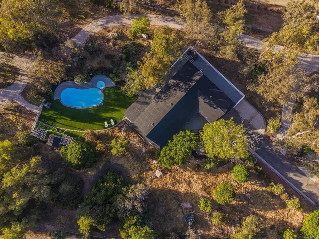 1002 Summer Glen Road Ramona, CA 92065 - Photo 1 of 1