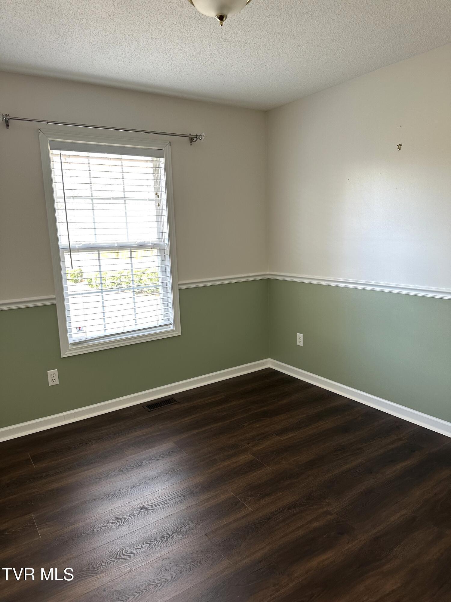 230 Mockingbird Place Jonesborough, TN 37659 - Photo 34 of 55 36