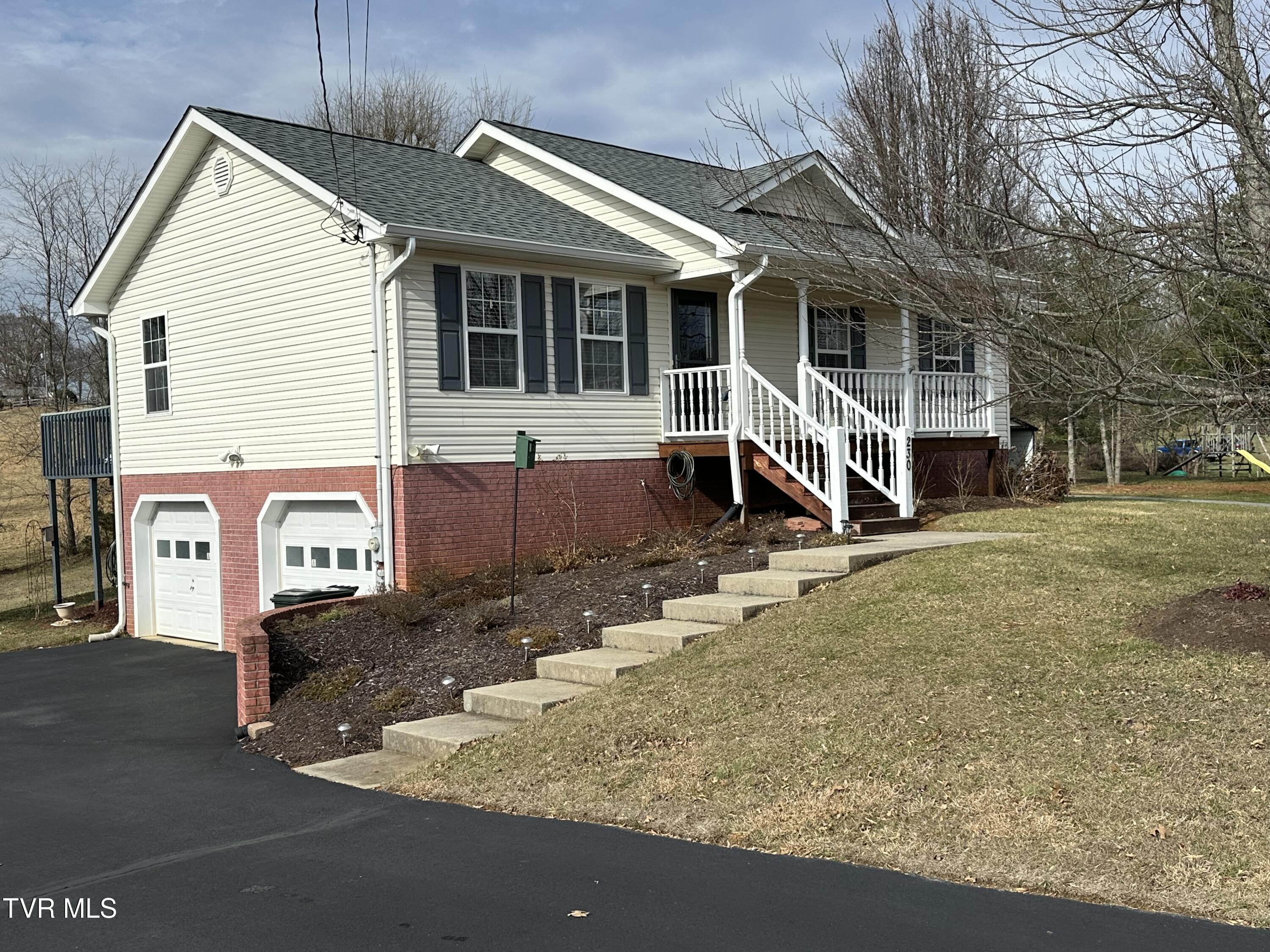 230 Mockingbird Place Jonesborough, TN 37659 - Photo 4 of 55 4