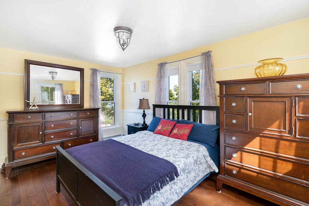 39 Western Avenue Hull, MA 02045 - Photo 13 of 32