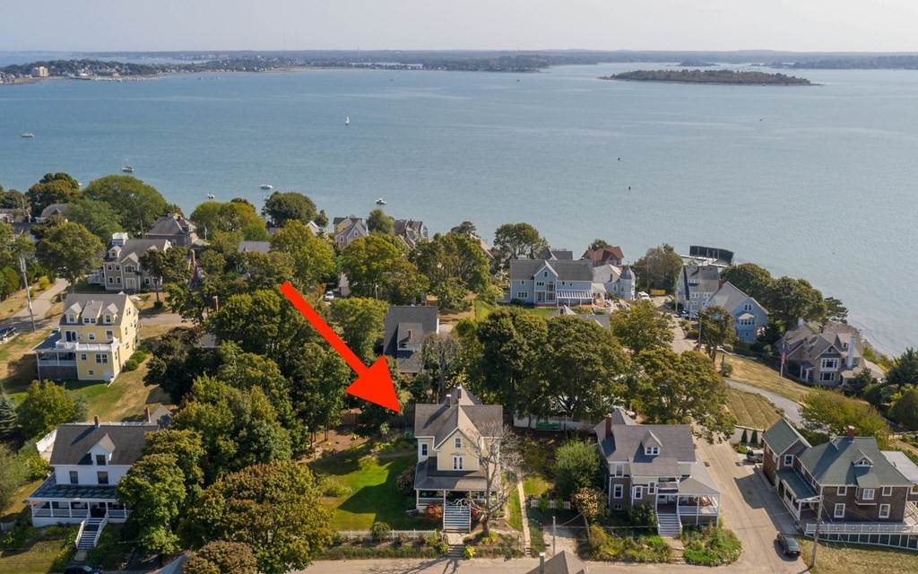 39 Western Avenue Hull, MA 02045 - Photo 3 of 32