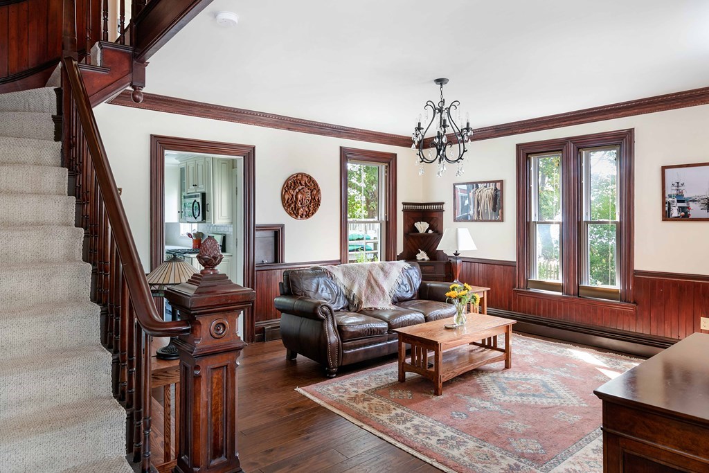 39 Western Avenue Hull, MA 02045 - Photo 6 of 32