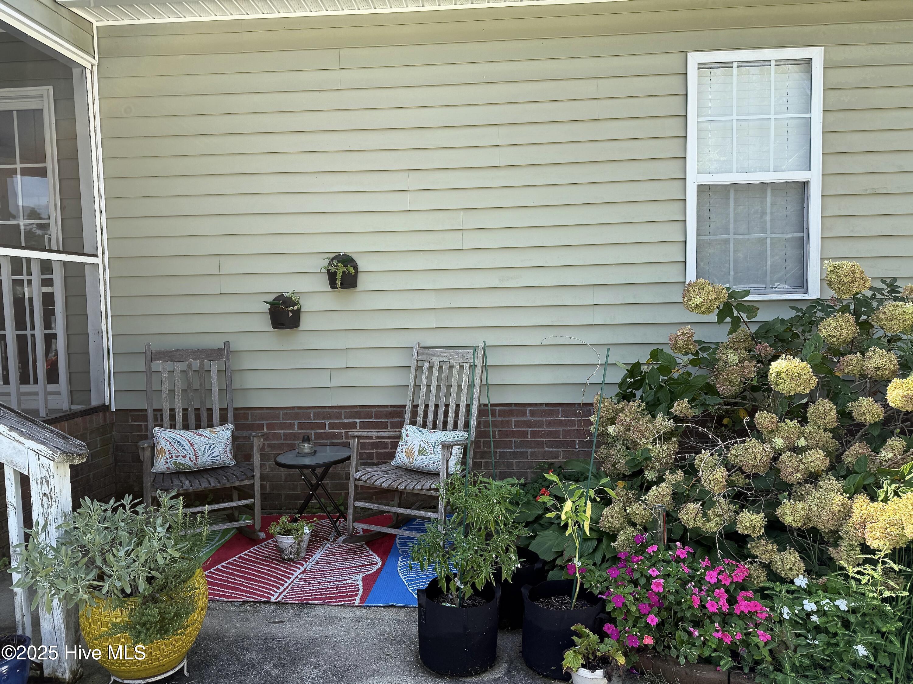 318 Conner Grant Road New Bern, NC 28562 - Photo 24 of 34 Backyard
