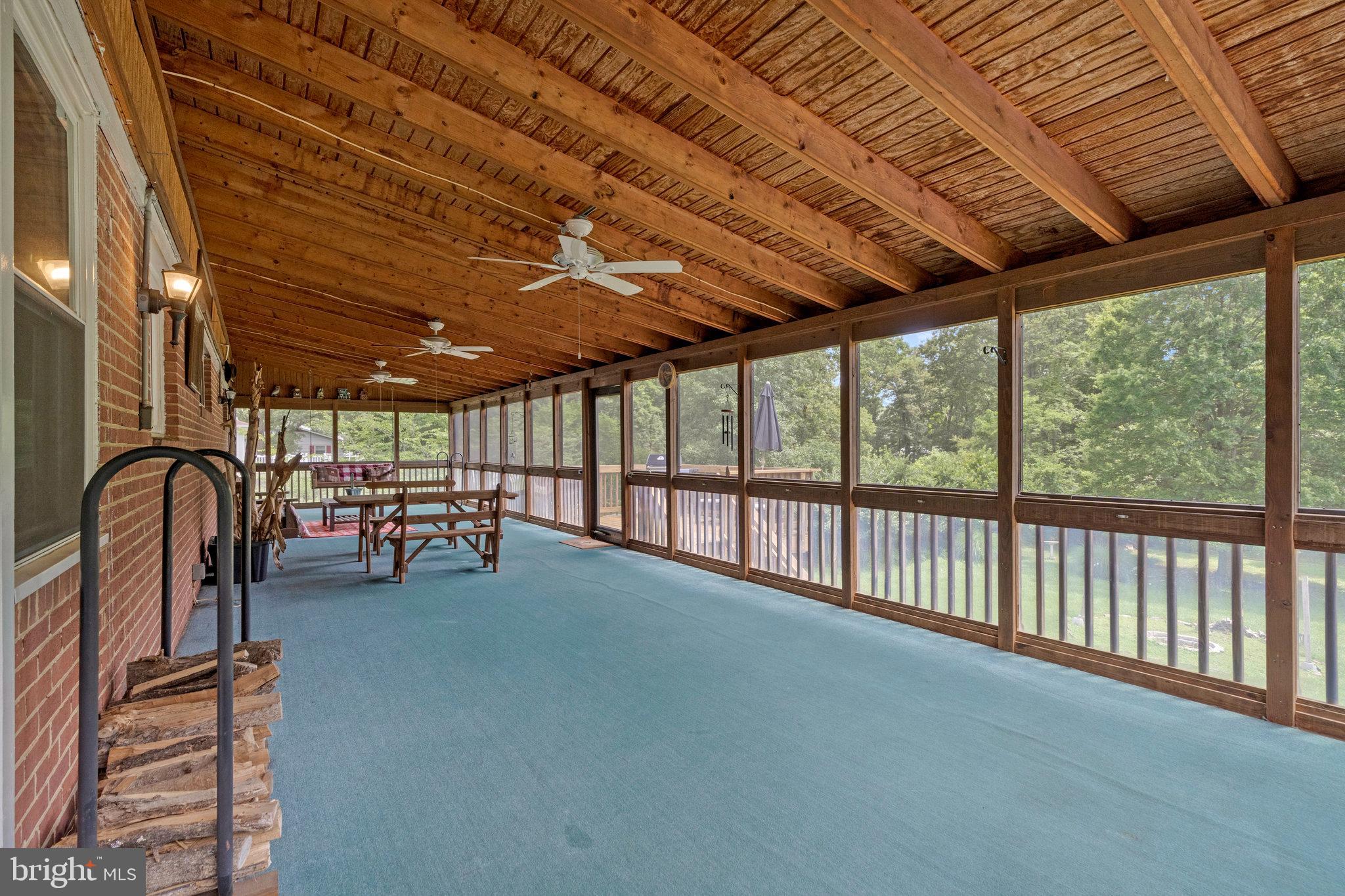 29 Cedar Drive Sterling, VA 20164 - Photo 18 of 44