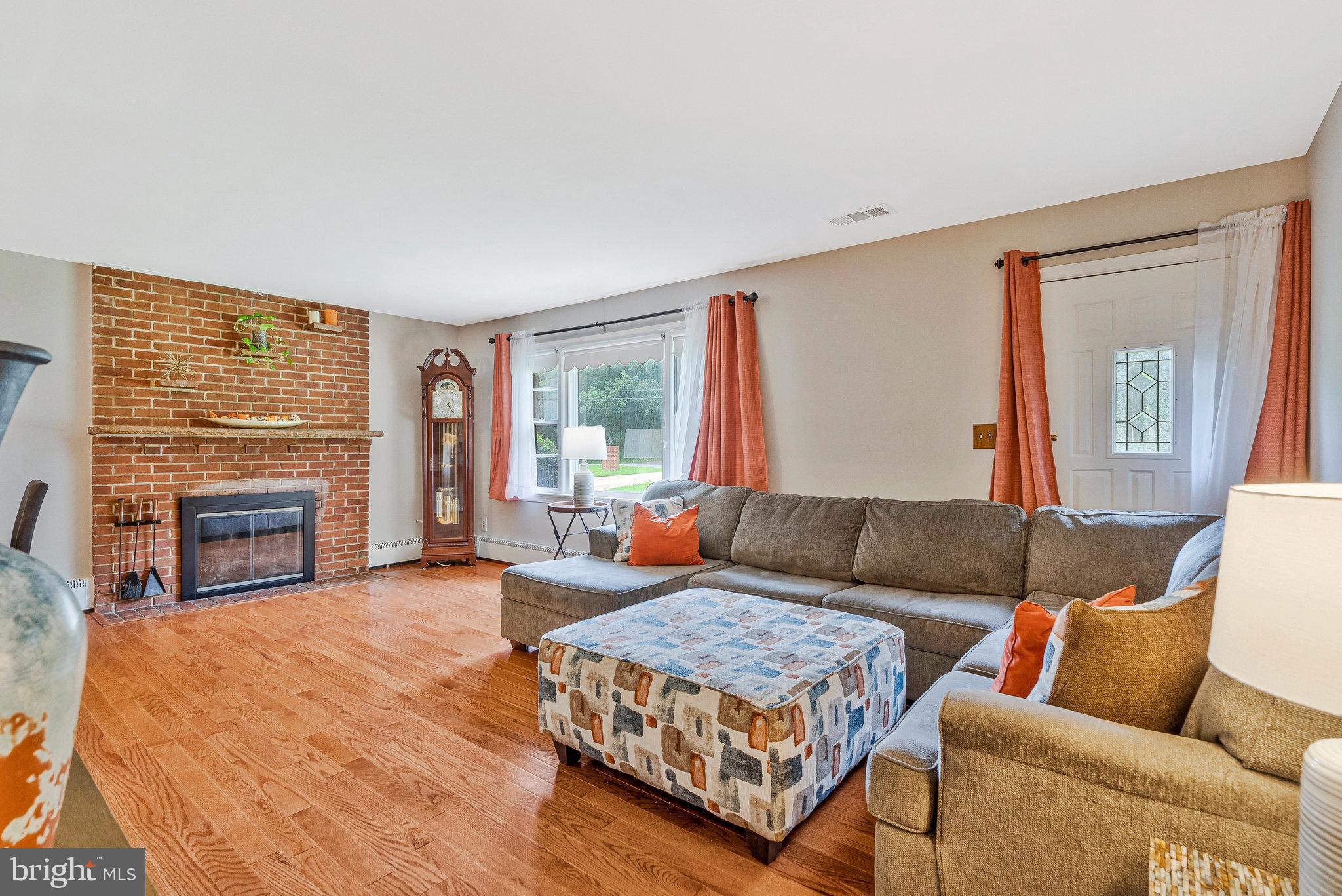 29 Cedar Drive Sterling, VA 20164 - Photo 24 of 44