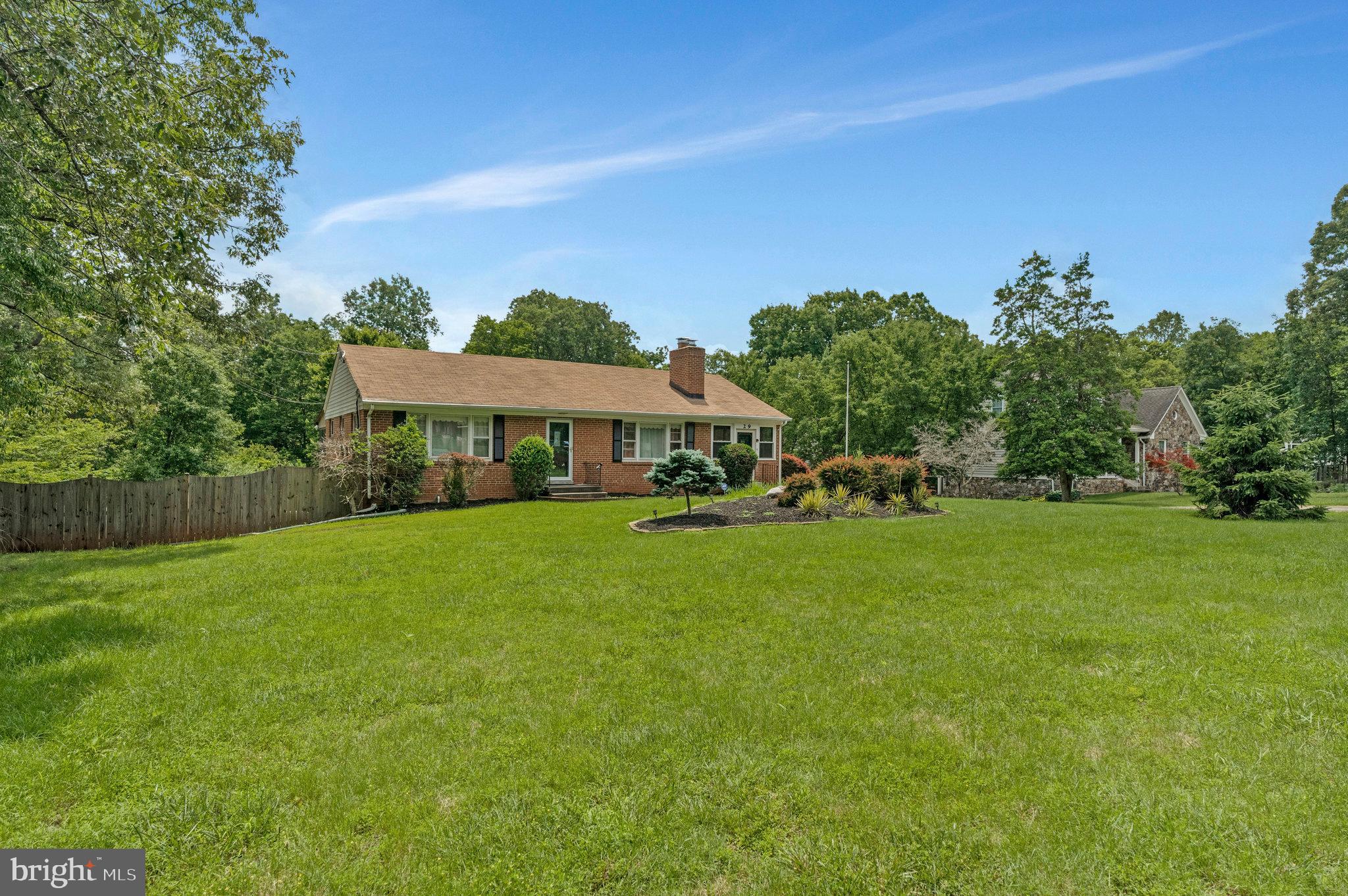 29 Cedar Drive Sterling, VA 20164 - Photo 3 of 44