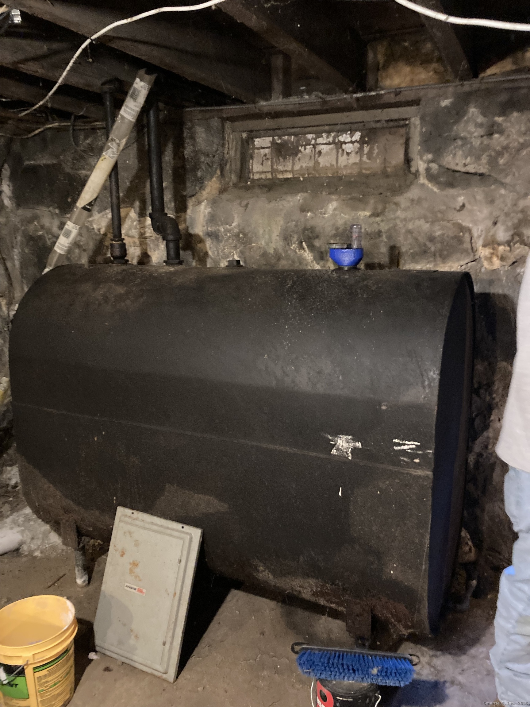 231 Poquonnock Road Groton, CT 06340 - Photo 17 of 23 a close view of water heater