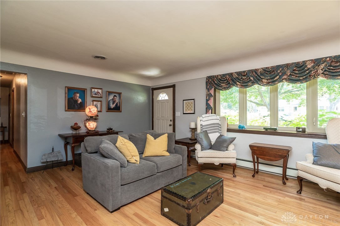 965 Whitestone Road Xenia, OH 45385 - Photo 5 of 30 Gallery Image 5