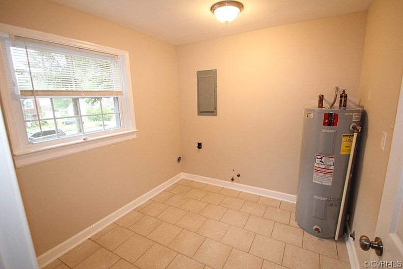 12010 West Petty Road Midlothian, VA 23113 - Photo 12 of 20 a view of room with window