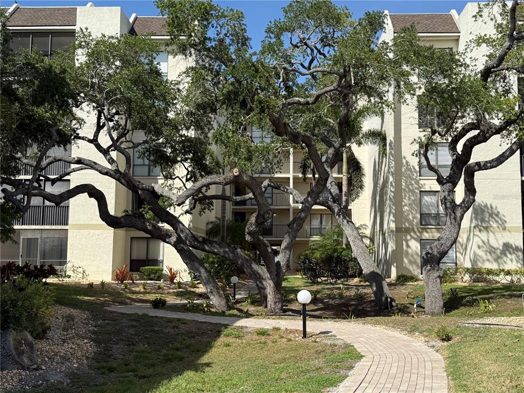 6157 Midnight Pass Road, Unit F22 Sarasota, FL 34242 - Photo 37 of 46
