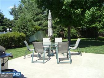 613 Parry Road Cinnaminson, NJ 08077 - Photo 7 of 7