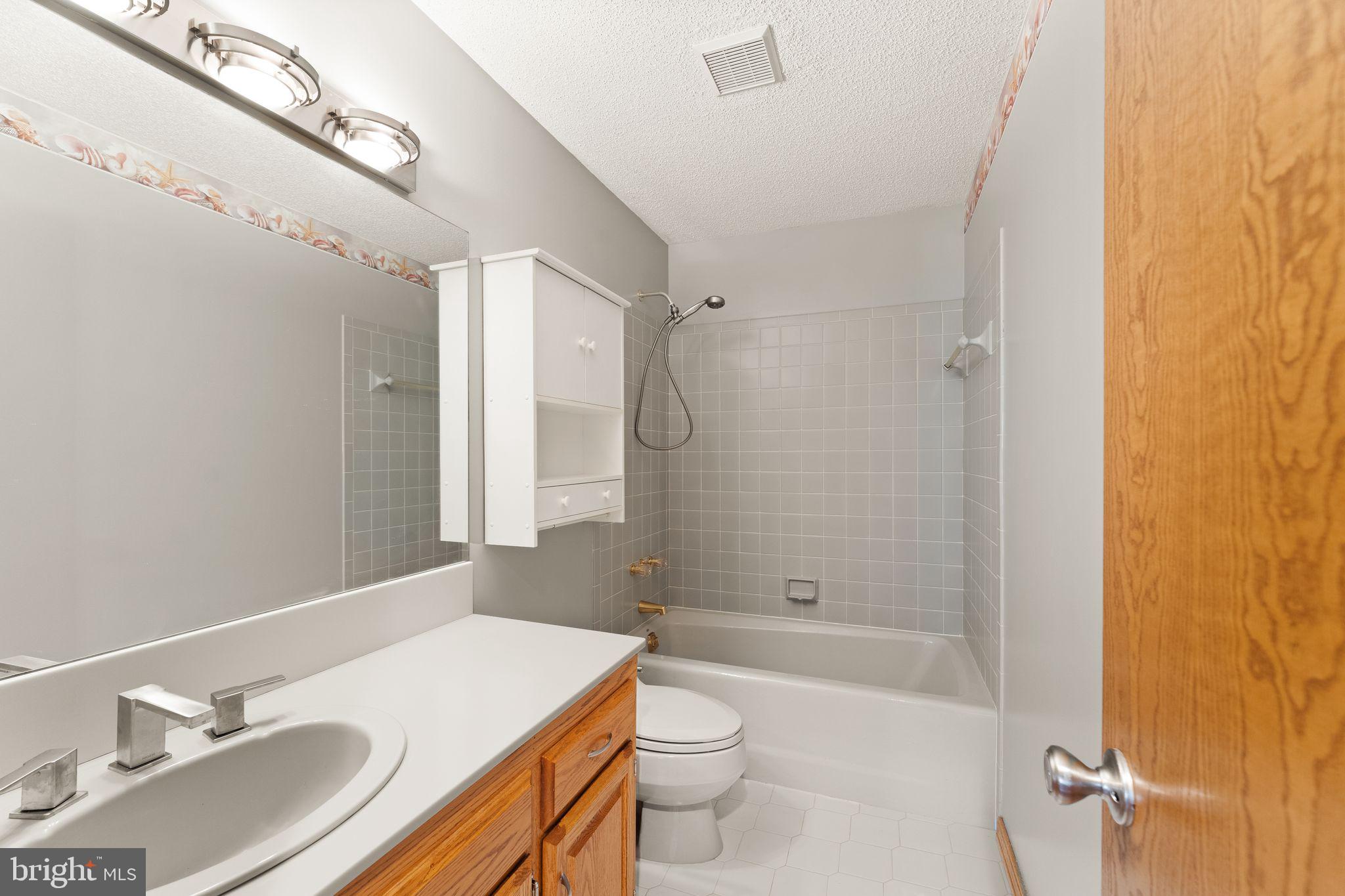 7905 Guy Drive Manassas, VA 20111 - Photo 56 of 78 Second full bath