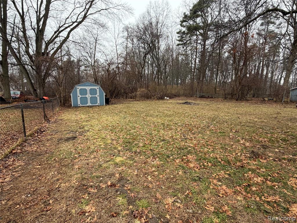 6644 Dorwood Road Saginaw, MI 48601 - Photo 17 of 18