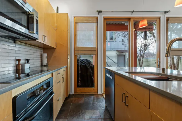 $699,900 | 244 West 18th Street, Chattanooga, TN 37408