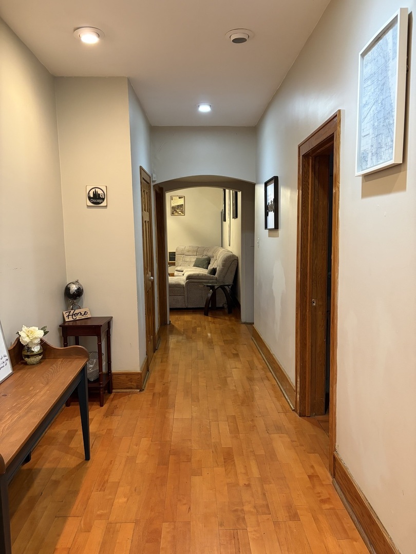 441 East 42nd Street Chicago, IL 60653 - Photo 14 of 41