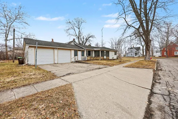 $250,000 | 102 Tyrrell Street, Clinton, MI 49236
