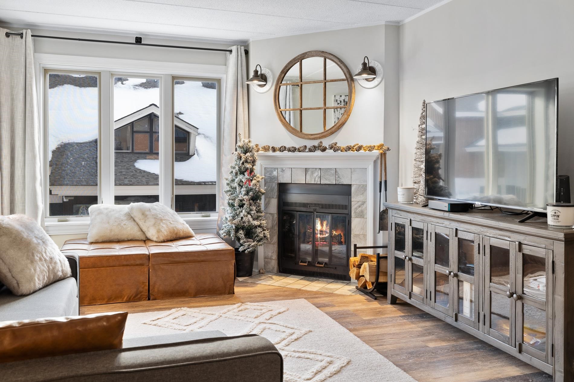 73 Alpine Drive, Unit 210 Killington, VT 05751 - Photo 2 of 32