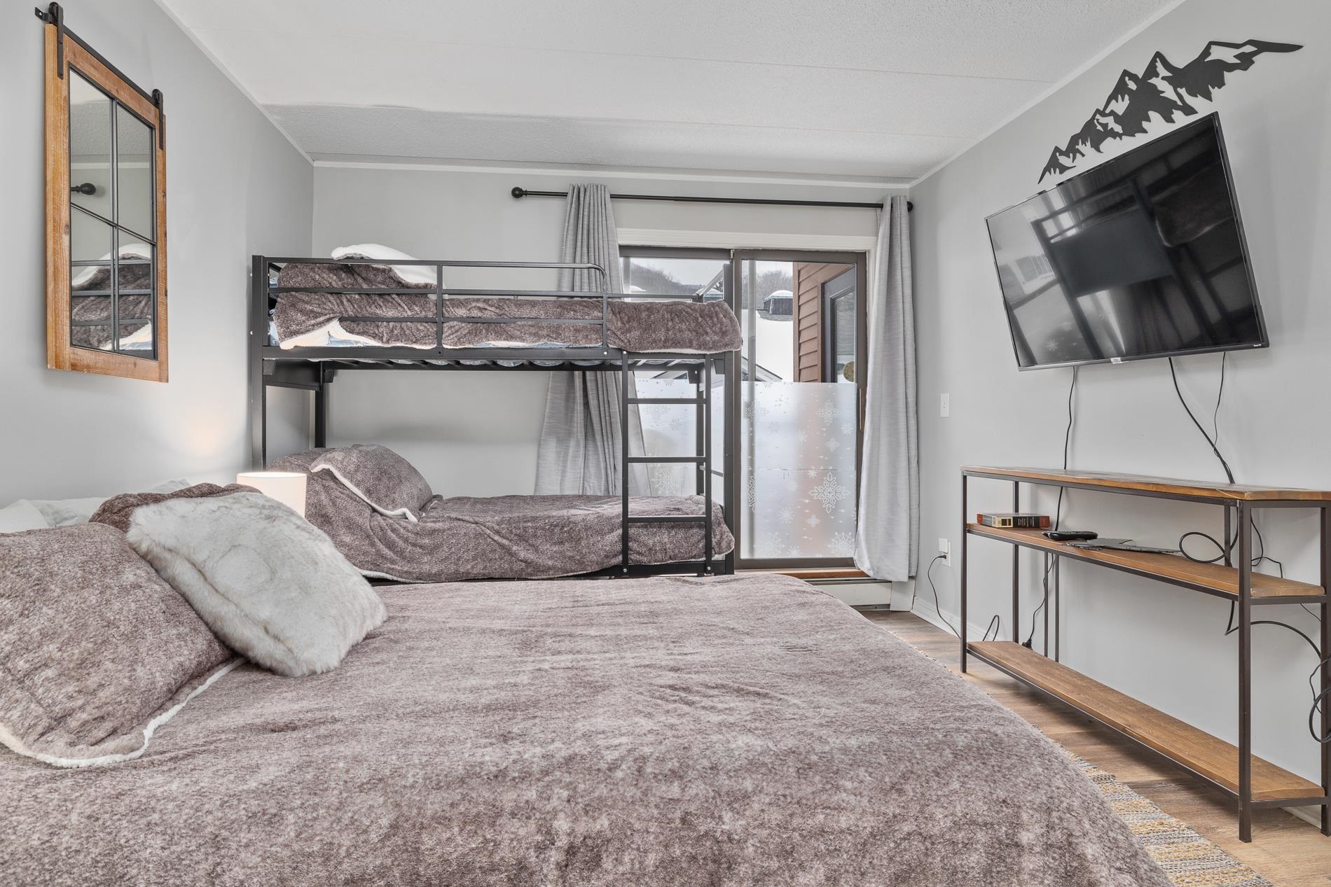 73 Alpine Drive, Unit 210 Killington, VT 05751 - Photo 21 of 32