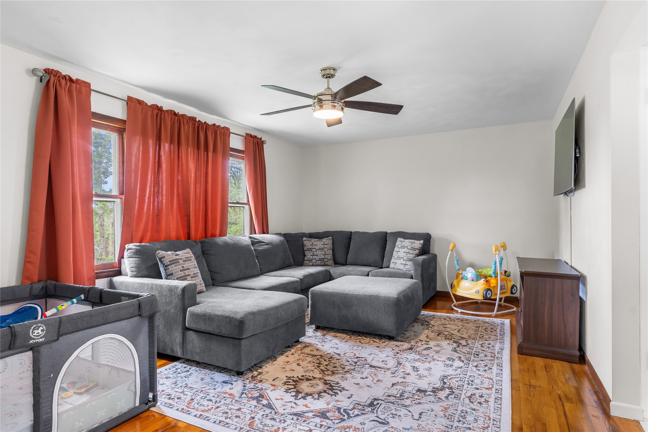 106 Bernetta Street Endicott, NY 13760 - Photo 4 of 25