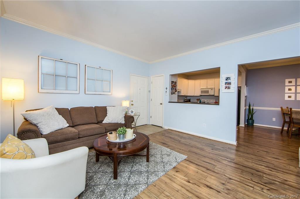 1012 Queens Road, Unit A Charlotte, NC 28207 - Photo 5 of 24 Gallery Image 5