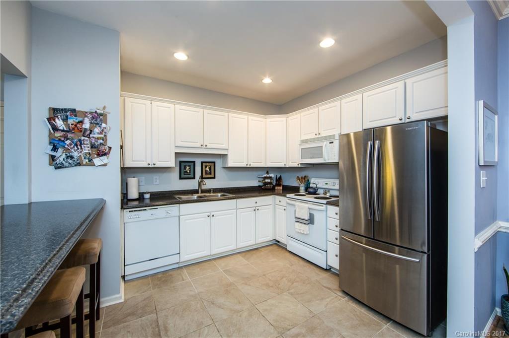 1012 Queens Road, Unit A Charlotte, NC 28207 - Photo 8 of 24 Gallery Image 8