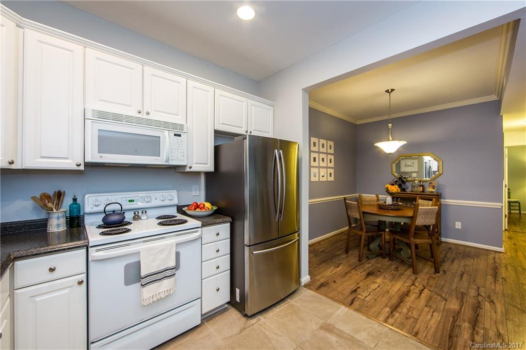 1012 Queens Road, Unit A Charlotte, NC 28207 - Photo 9 of 24 Gallery Image 9