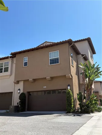 $3,900 | 384 Quail, Irvine, CA 92603