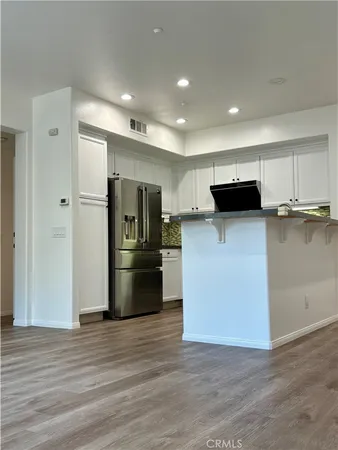 $3,900 | 384 Quail, Irvine, CA 92603