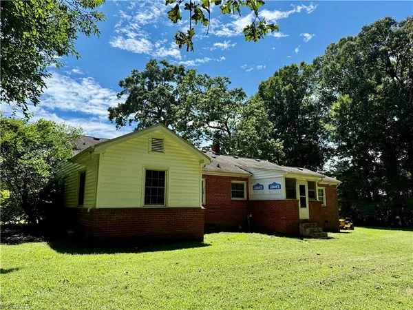 $199,900 | 318 Brewer Street, Star, NC 27356