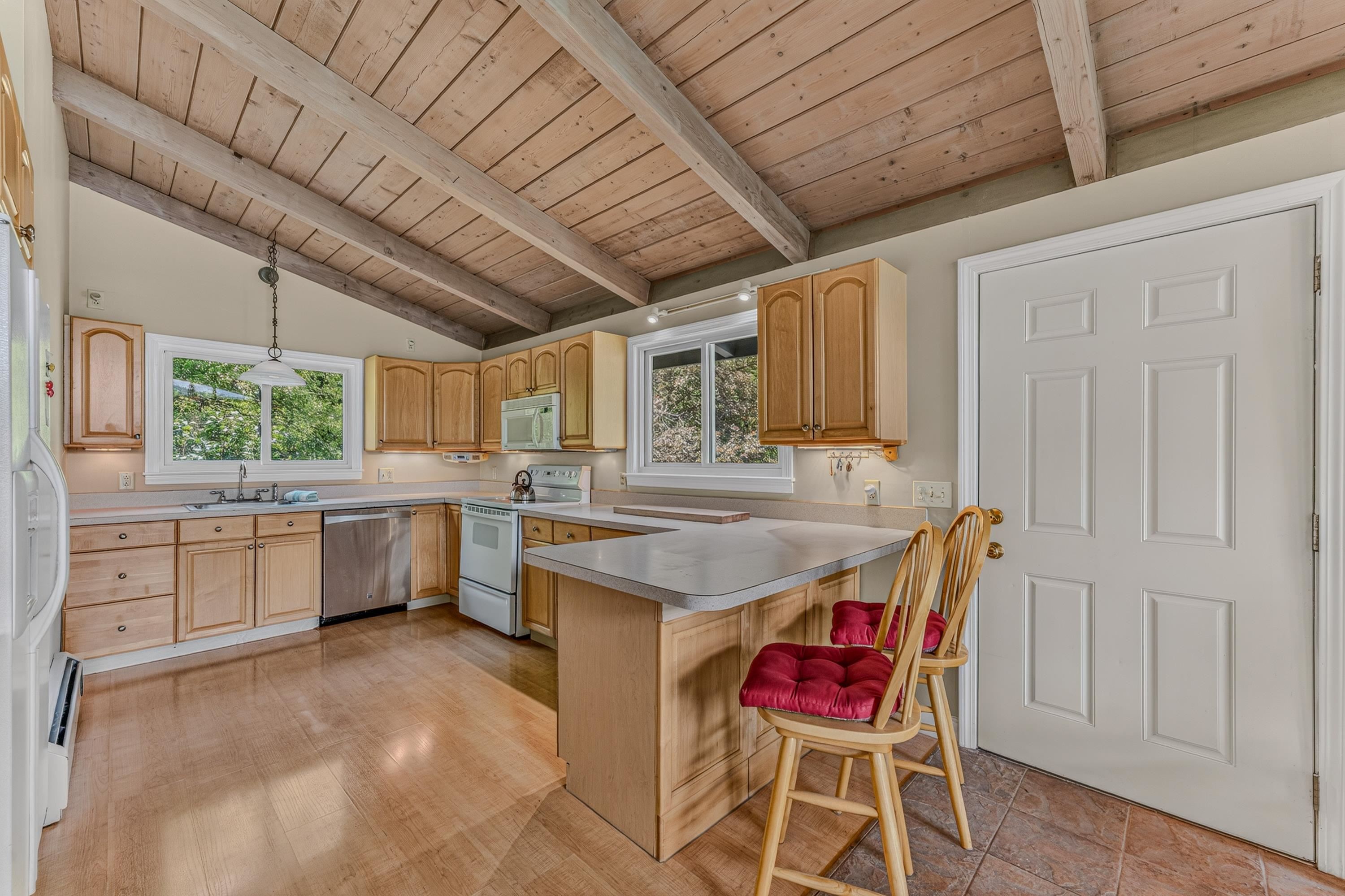 1190 Streeter Pond Road Sugar Hill, NH 03586 - Photo 13 of 54