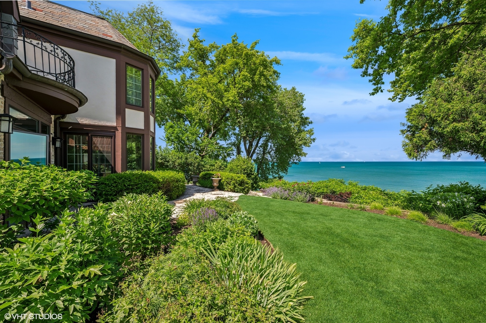337 Sheridan Road Winnetka, IL 60093 - Photo 5 of 24