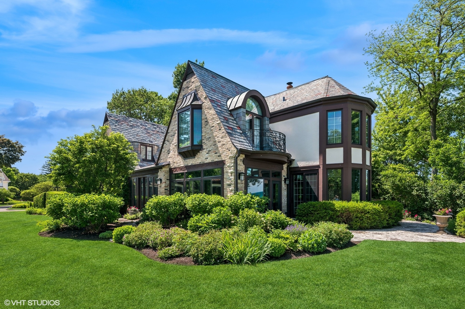337 Sheridan Road Winnetka, IL 60093 - Photo 6 of 24
