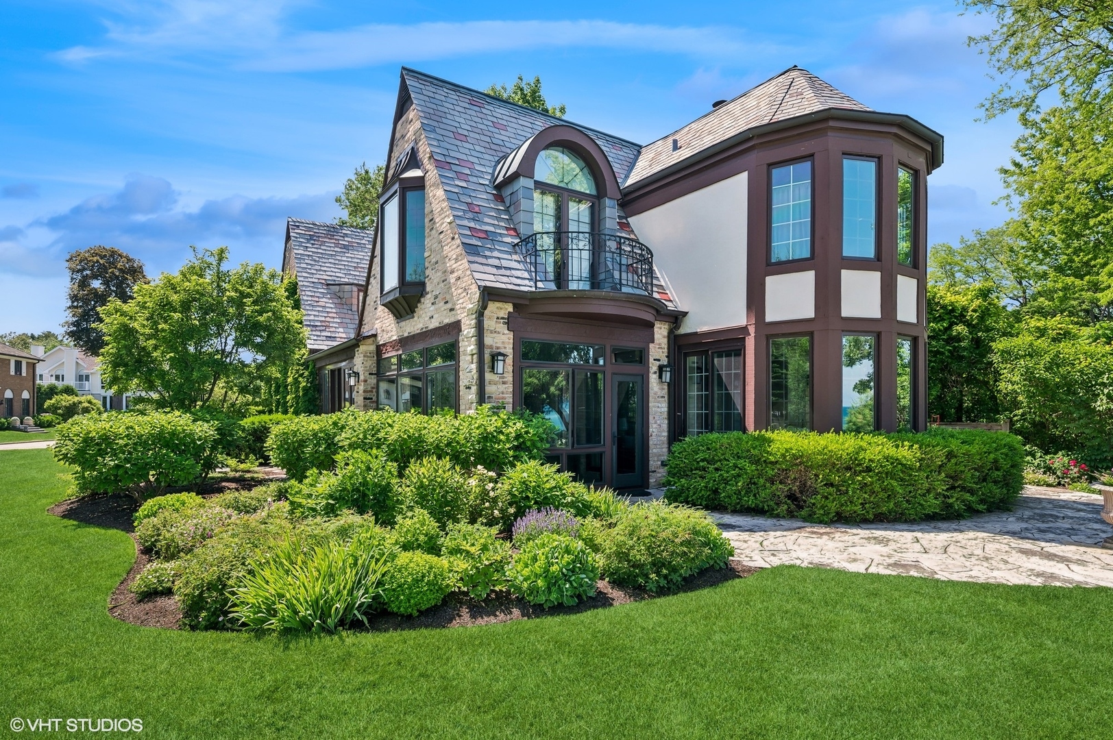337 Sheridan Road Winnetka, IL 60093 - Photo 7 of 24