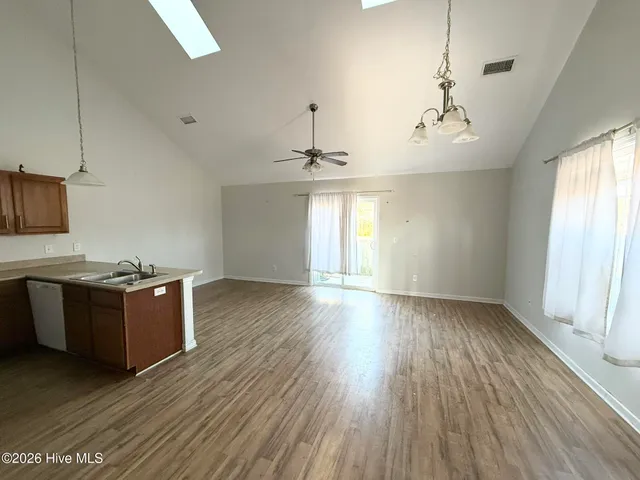 $179,900 | 102 Lincoln Pl Circle, Leland, NC 28451