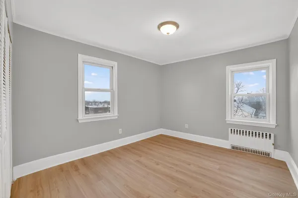 $3,700 | 4 Amackassin Terrace, Unit 3, Yonkers, NY 10703