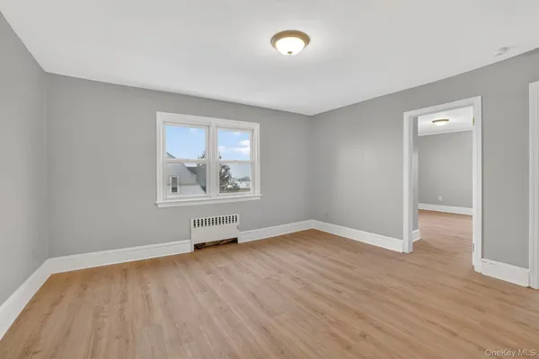 $3,700 | 4 Amackassin Terrace, Unit 3, Yonkers, NY 10703