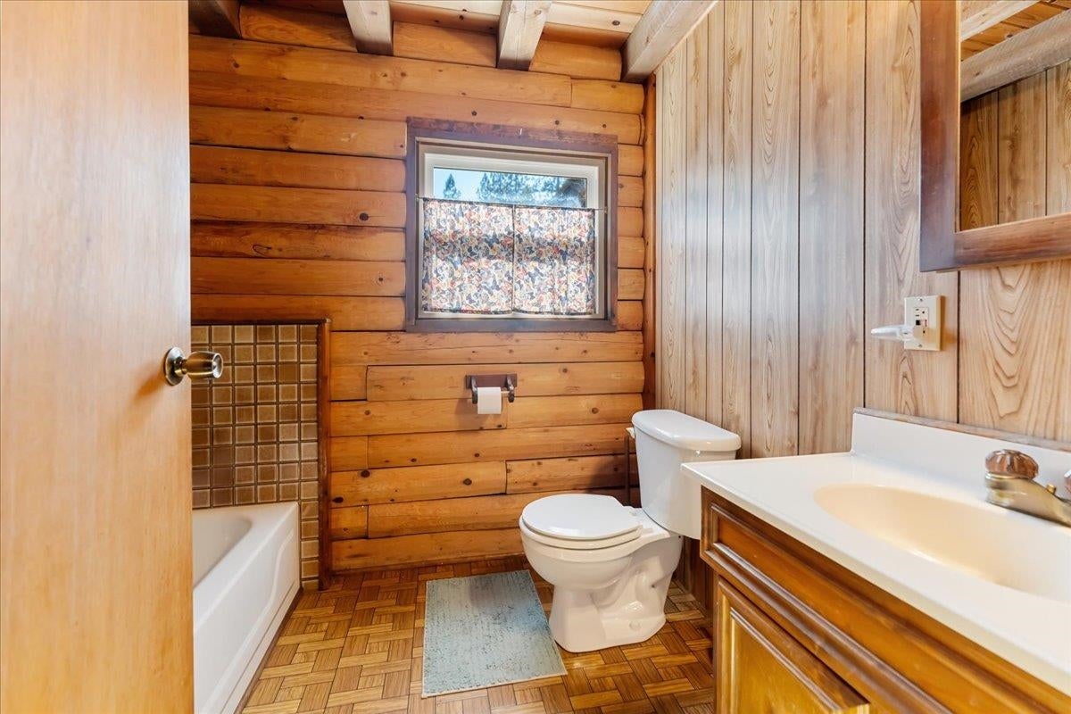 4140 Columbine Road Weed, CA 96094 - Photo 20 of 41 Gallery Image 20