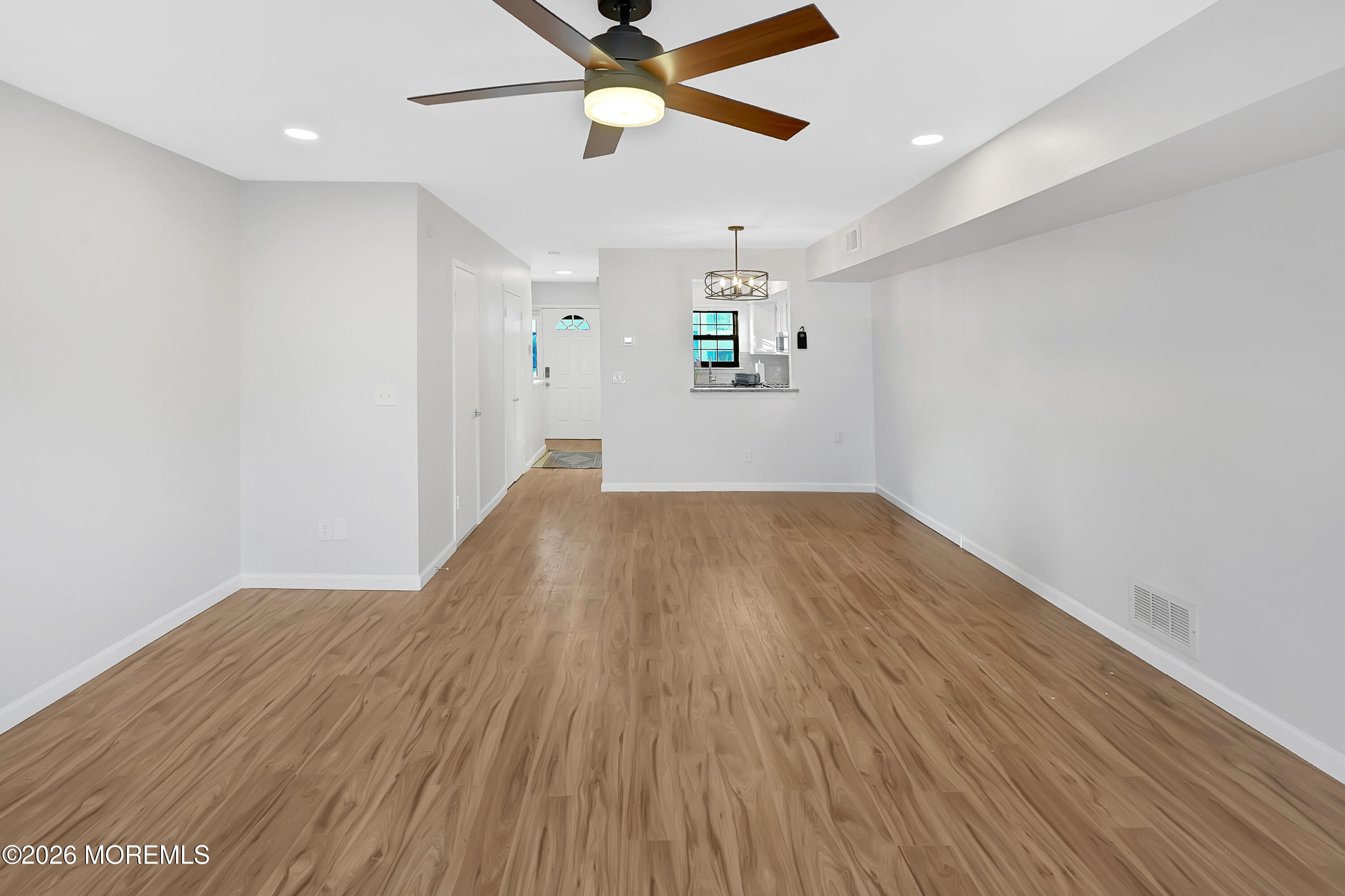 51 Queens Way Englishtown, NJ 07726 - Photo 12 of 20 Living room