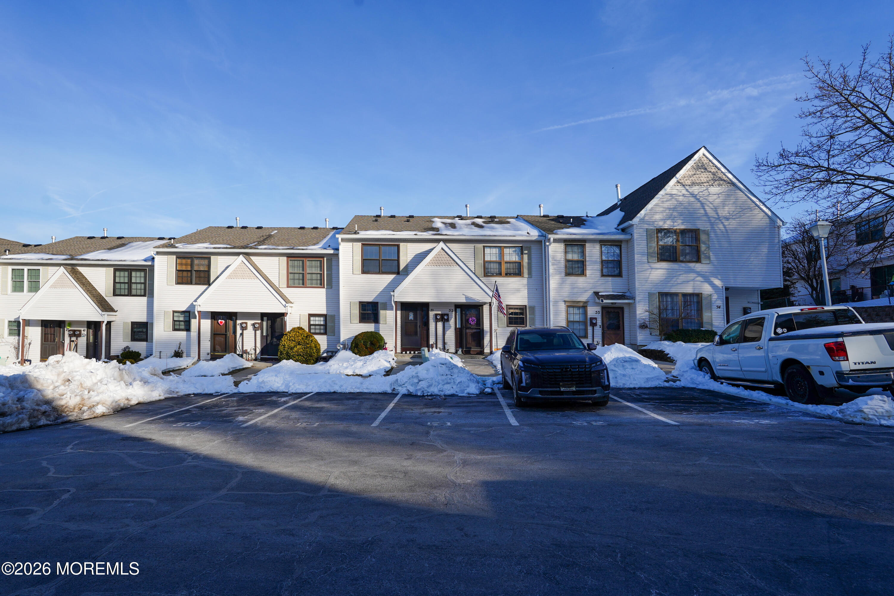 51 Queens Way Englishtown, NJ 07726 - Photo 10 of 20 Front Far